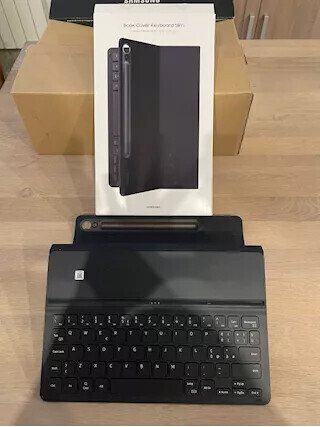 cover-con-tastiera-cover-per-tablet-samsung-f9-big-0