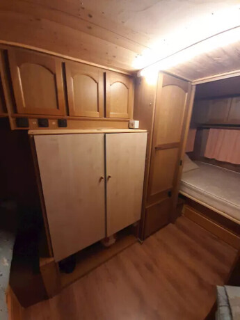 roulotte-con-casetta-in-campeggio-big-4