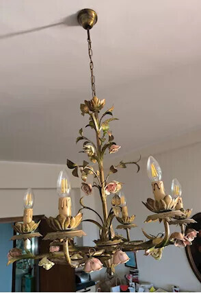 lampadario-vintage-con-fiori-decorati-a-mano-big-2