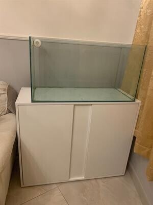 acquario-marino-artigianale-con-mobile-big-0